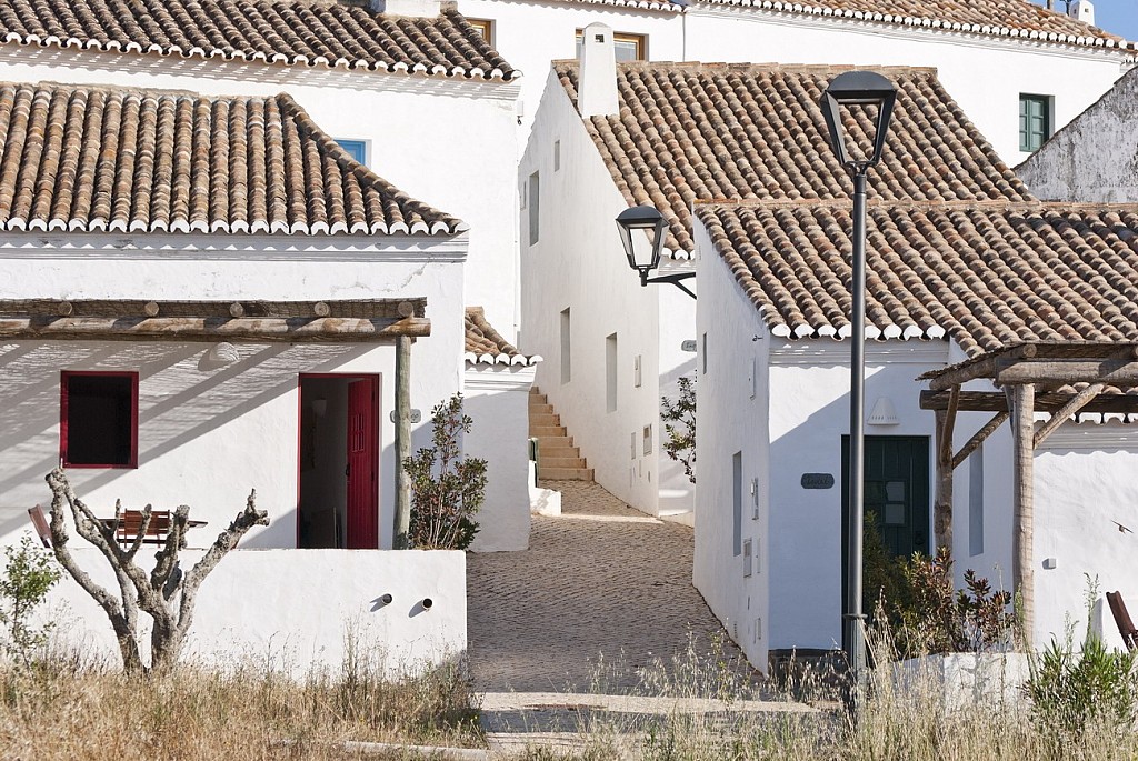 A guide to the best beaches in the Algarve