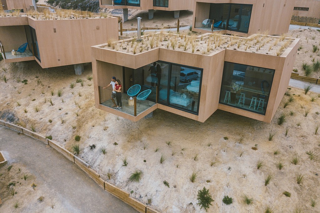 Noah Surf House