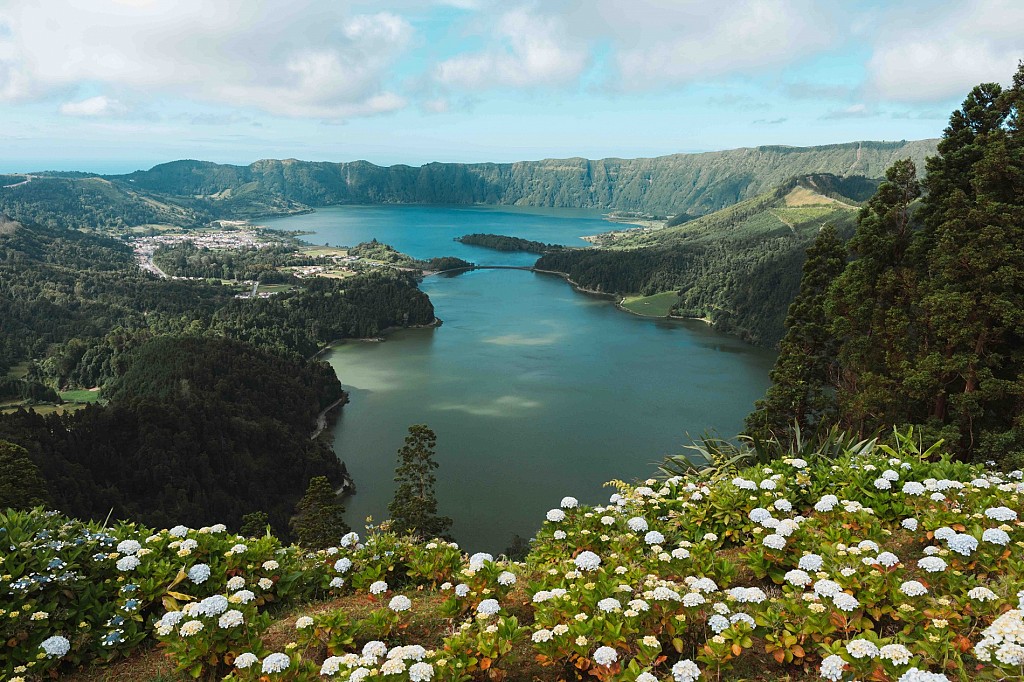Salto do Prego Waterfall: One of the Most Beautiful Hikes in São Miguel, Azores