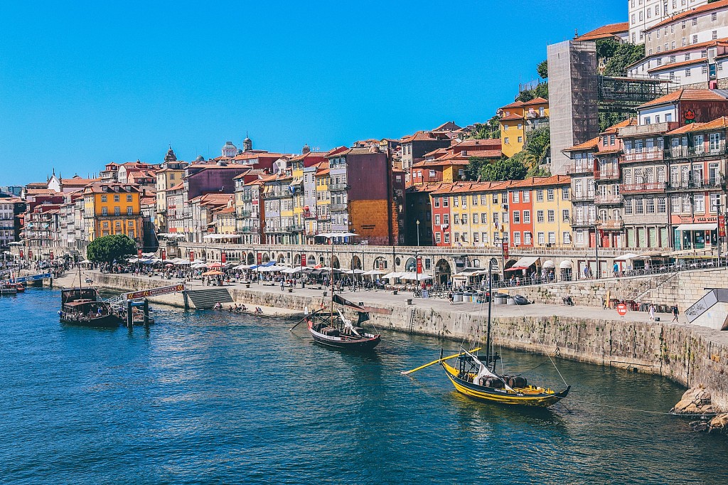 6 reasons to visit Portugal in your next trip