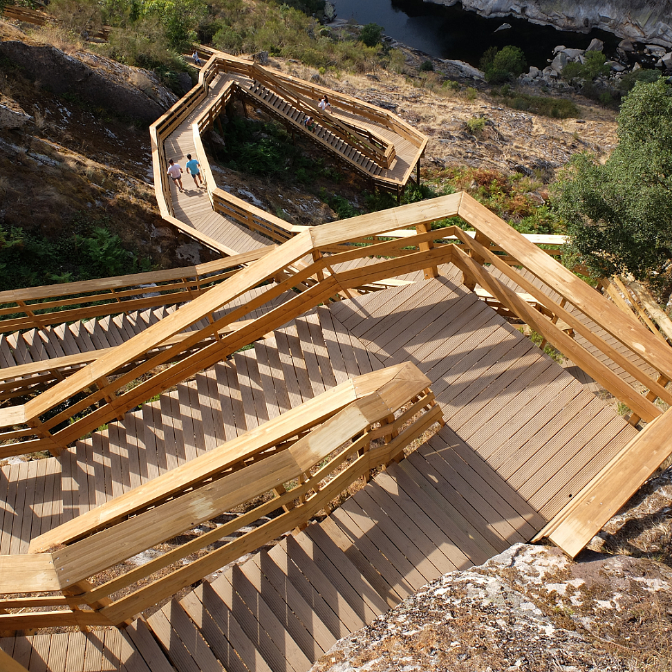 Best Portugal's breathtaking walkways: A journey of serenity and adventure