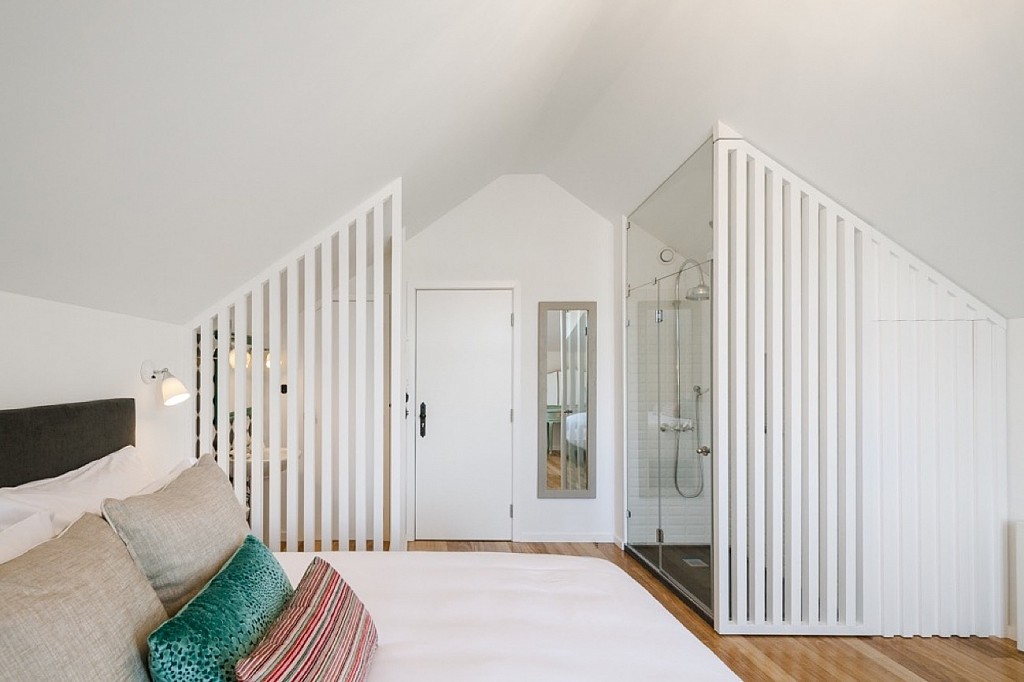 1872 River House by Olivia