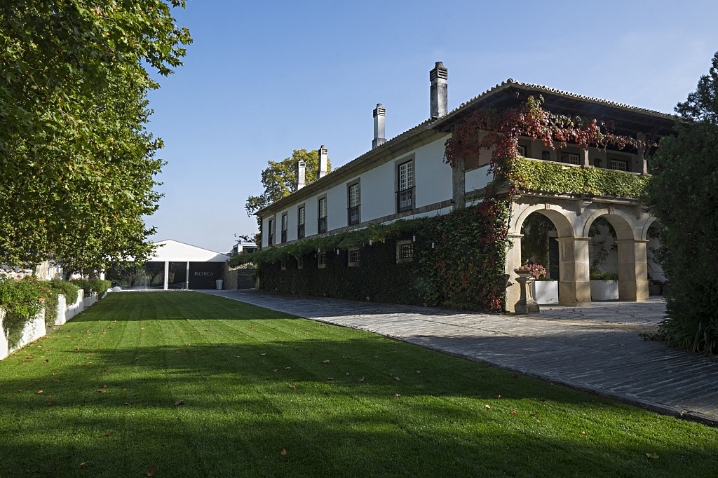 Best Wine Hotels at the Harvest Season in Portugal