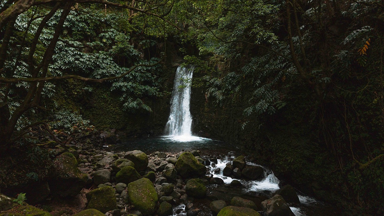 Salto do Prego Waterfall: One of the Most Beautiful Hikes in São Miguel, Azores
