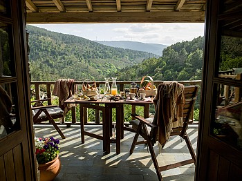 Cerdeira Village