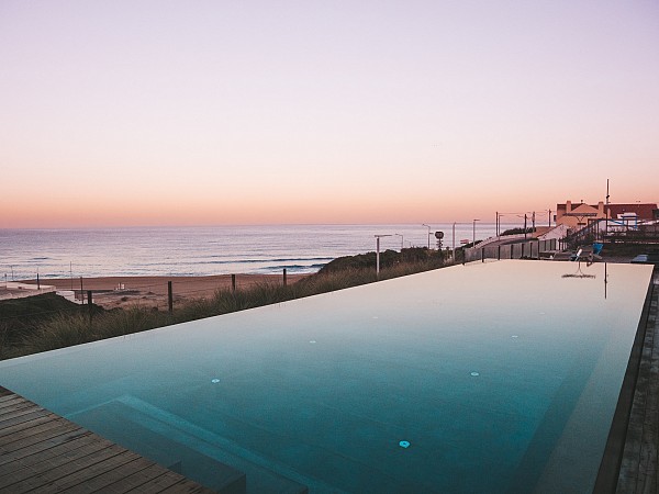 4 Day not so serious Yoga, Surf & SUP Retreat – Santa Cruz Beach, near Lisbon