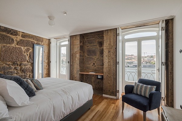 1872 River House by Olivia