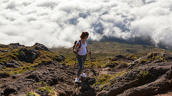Retiro de SUP Yoga, Subida ao Pico & Vinhos na Ilha do Pico nos Açores