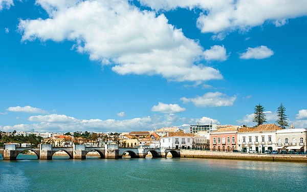 4 Day not so serious Yoga & Cooking Retreat – Tavira, Off-the-Beaten Algarve