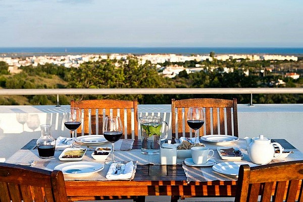 4 Day not so serious Yoga & Cooking Retreat – Tavira, Off-the-Beaten Algarve